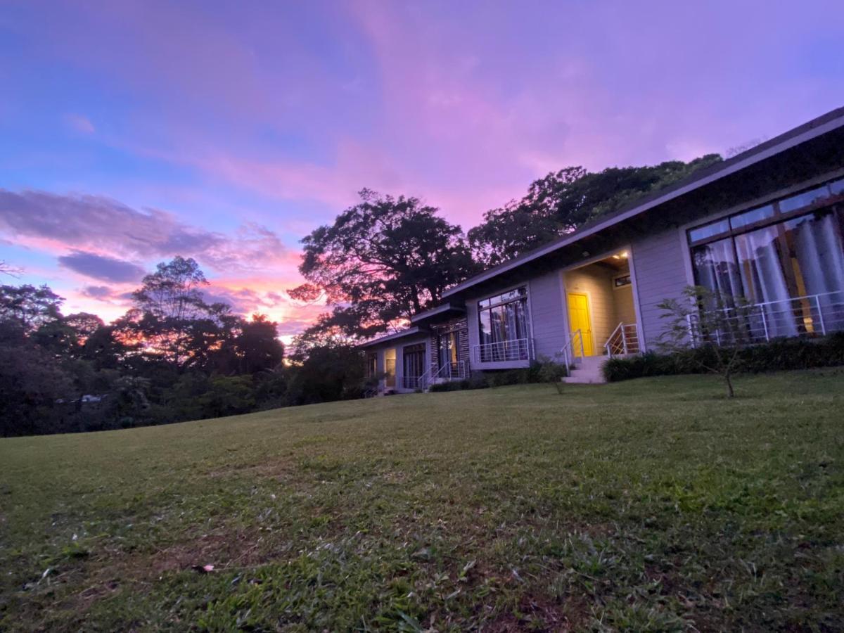 Villa Yerbabuena-Deluxe Accommodation Monteverde