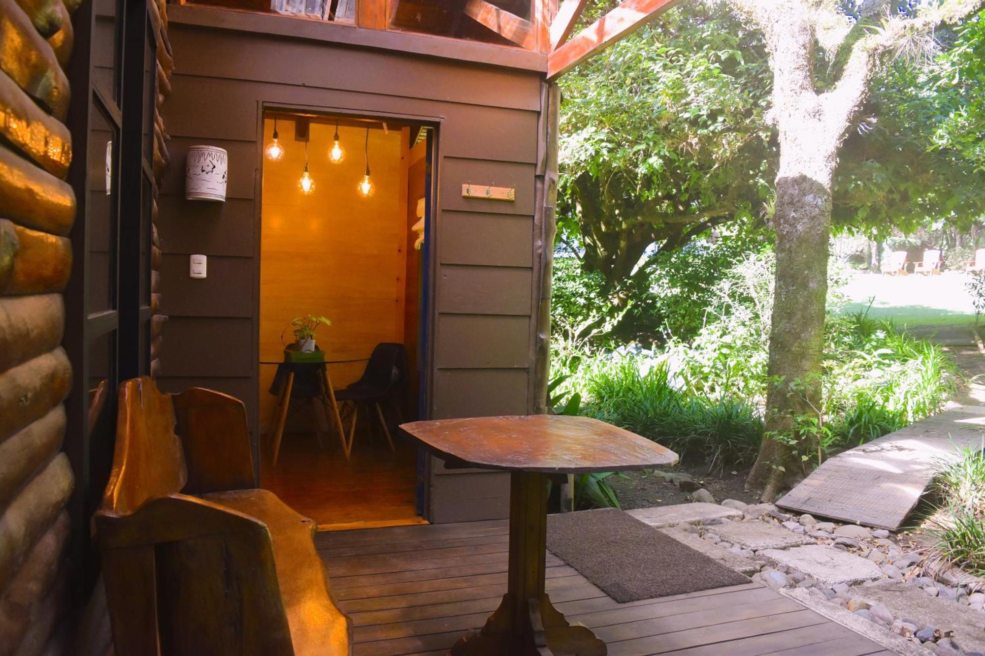 Lodge Villa Yerbabuena-Deluxe Accommodation Monteverde